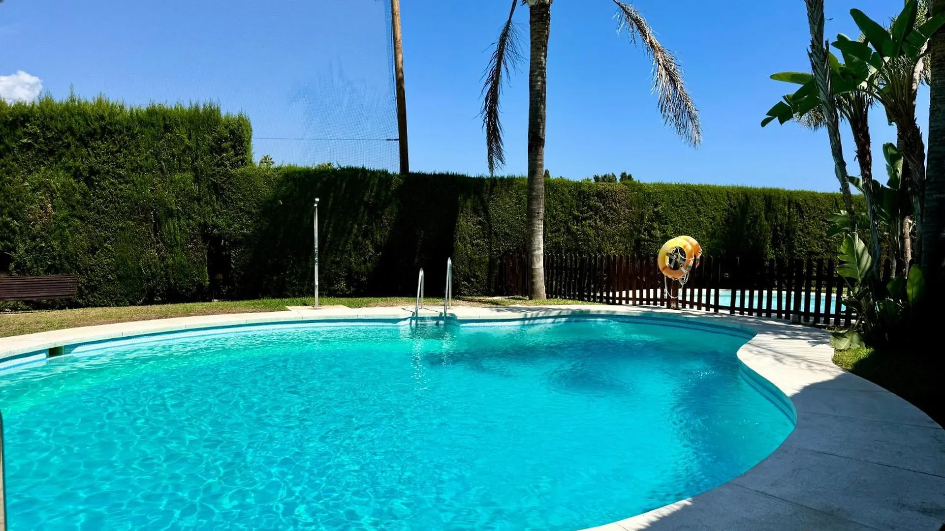 דירה מארבלה Sea And Mountain Views Penthouse In Guadalmina - Eaw Homes ספרד